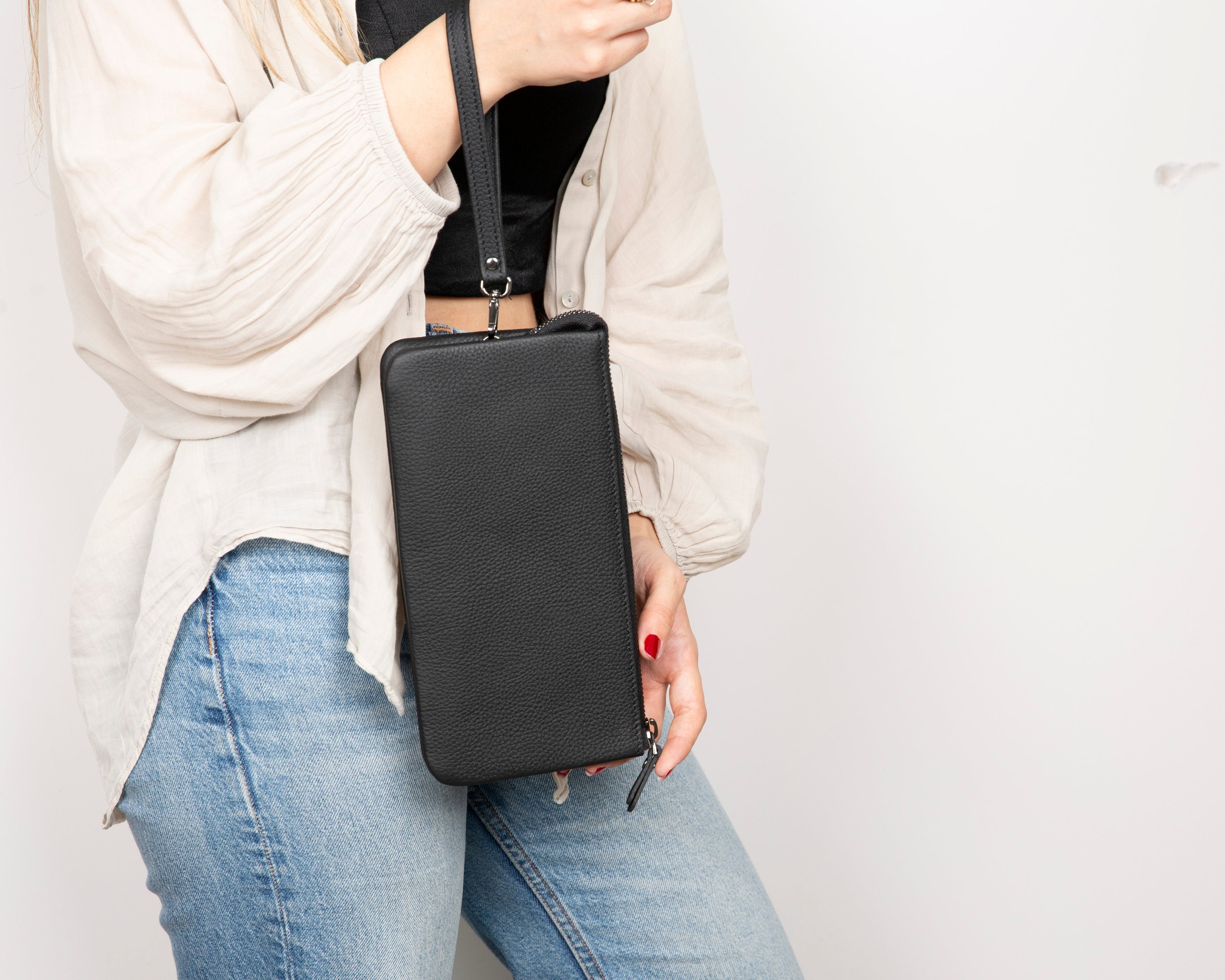 Majeste Leather Clutch Bag