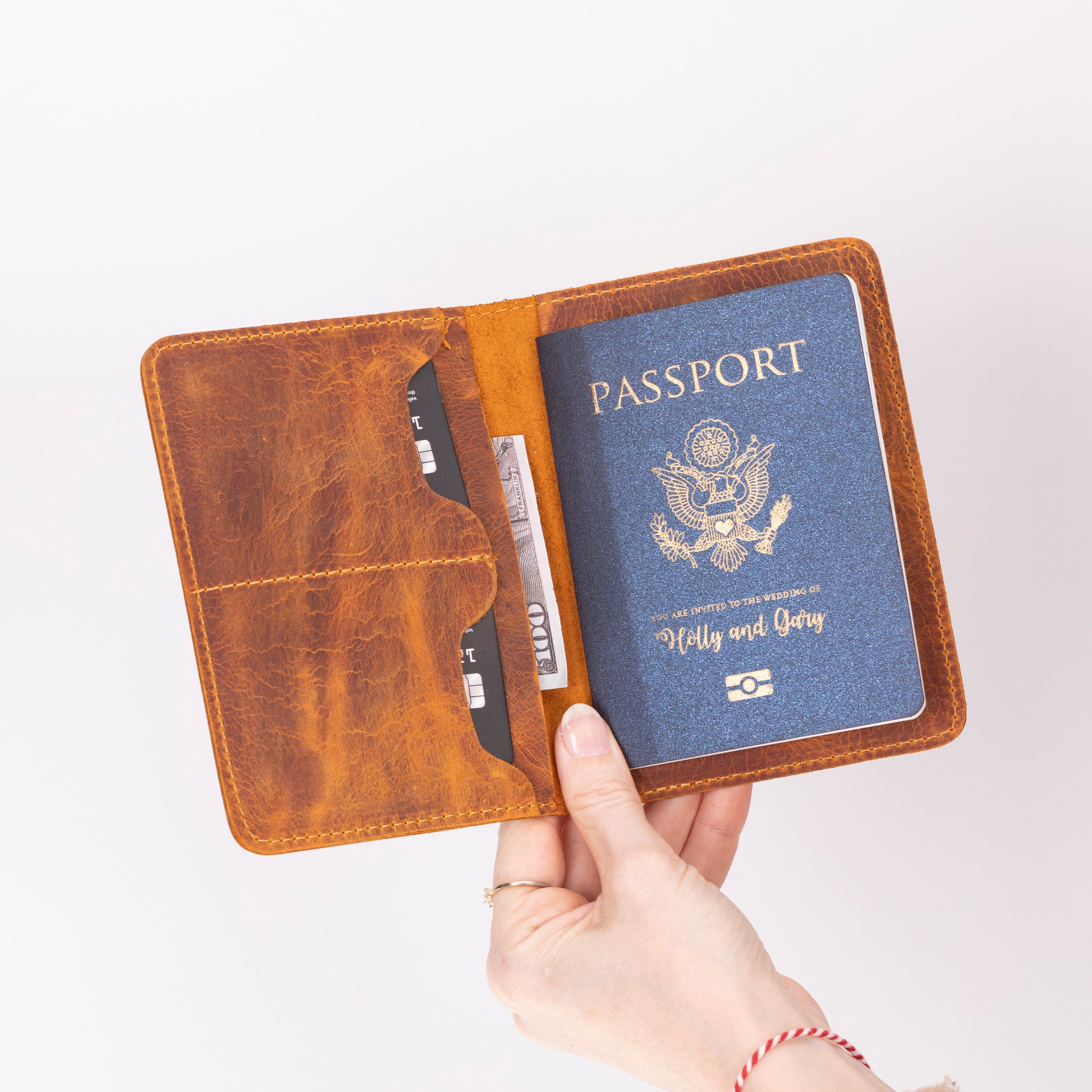 Viaggio Leather Passport Wallet