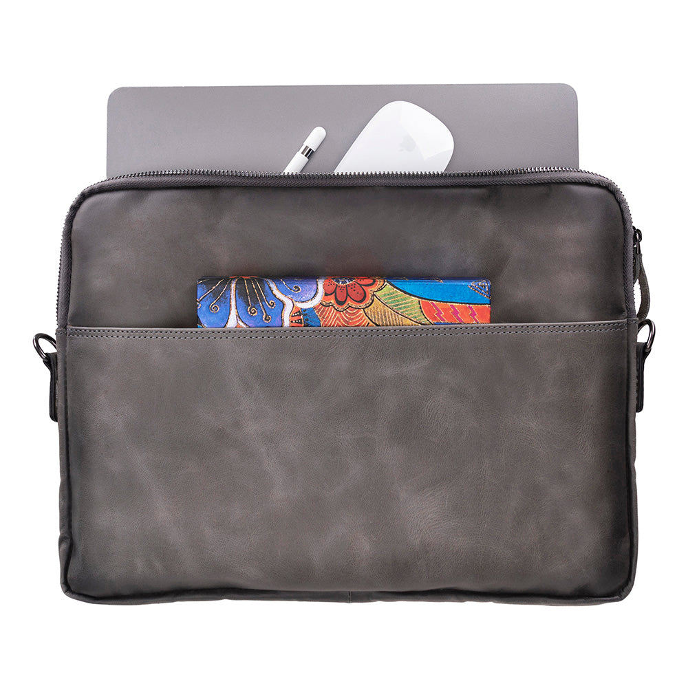 Leeds Slim Leather Laptop / Tablet Sleeve