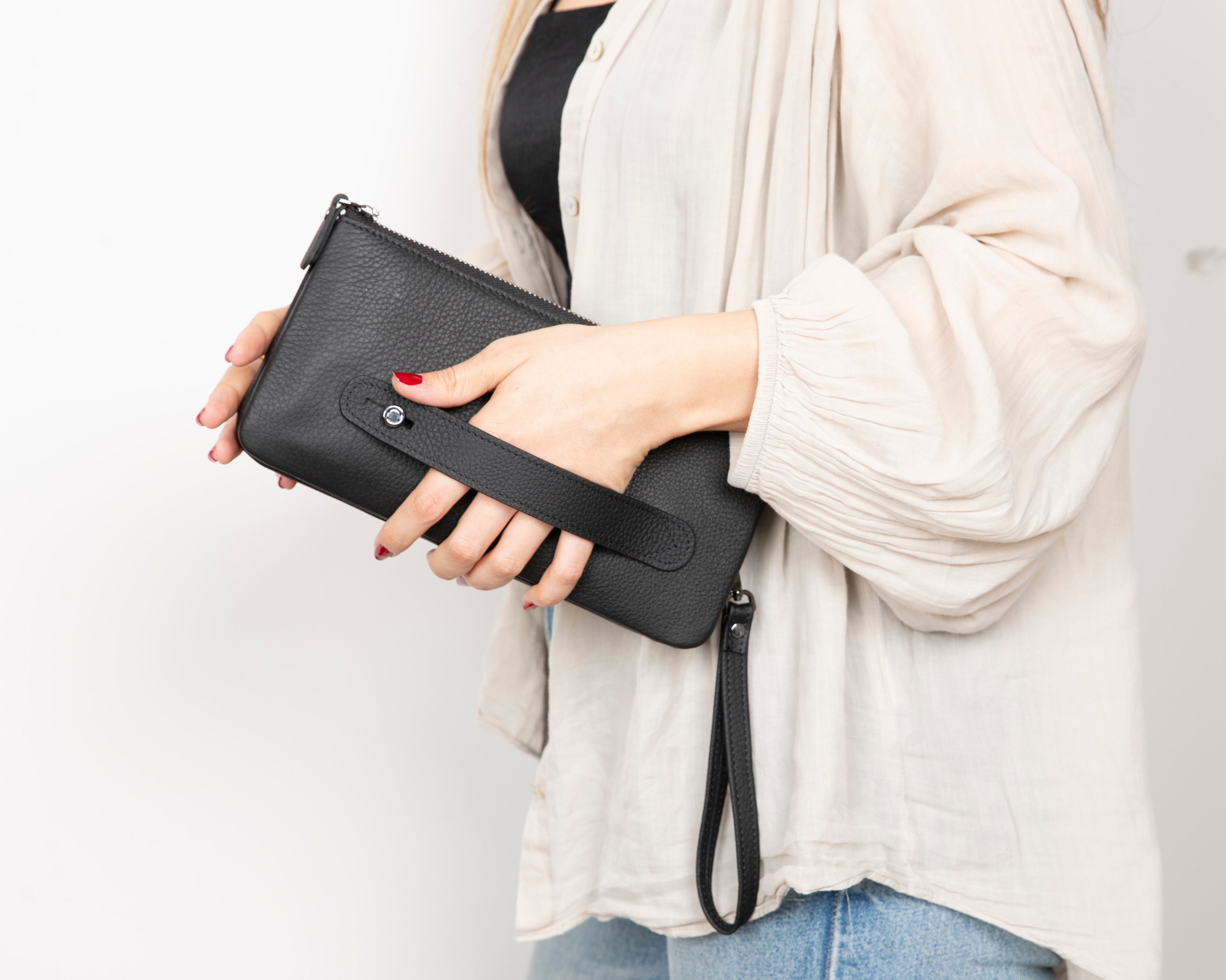Majeste Leather Clutch Bag