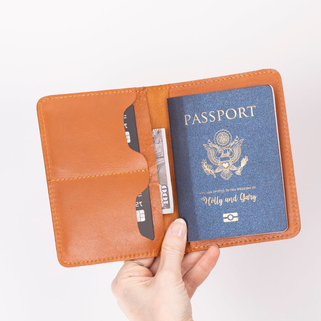 Viaggio Leather Passport Wallet