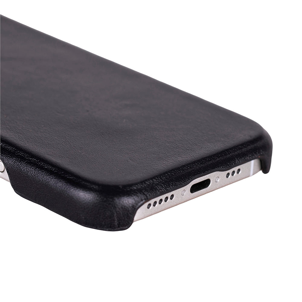 Ultimate Jacket Leather iPhone 17 Pro Case